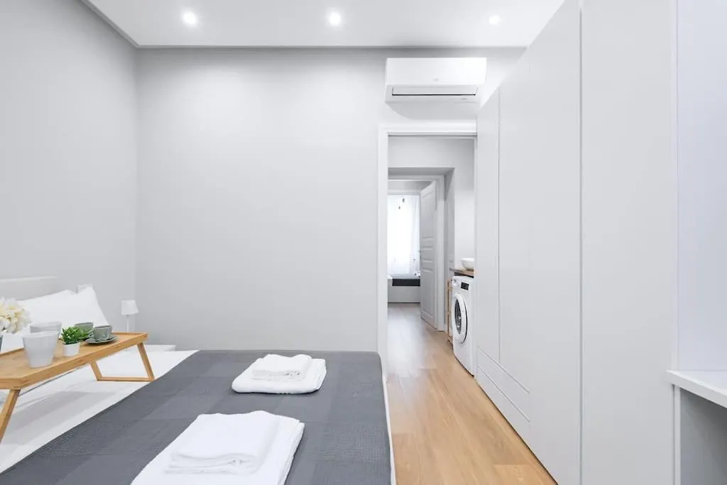 Easylife -Modern And Elegant In The Heart Of Milan Apartment
