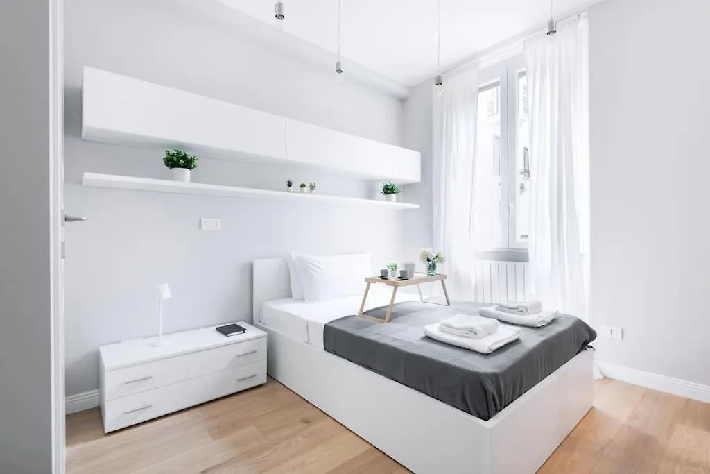 Easylife -Modern And Elegant In The Heart Of Milan Apartment Italy